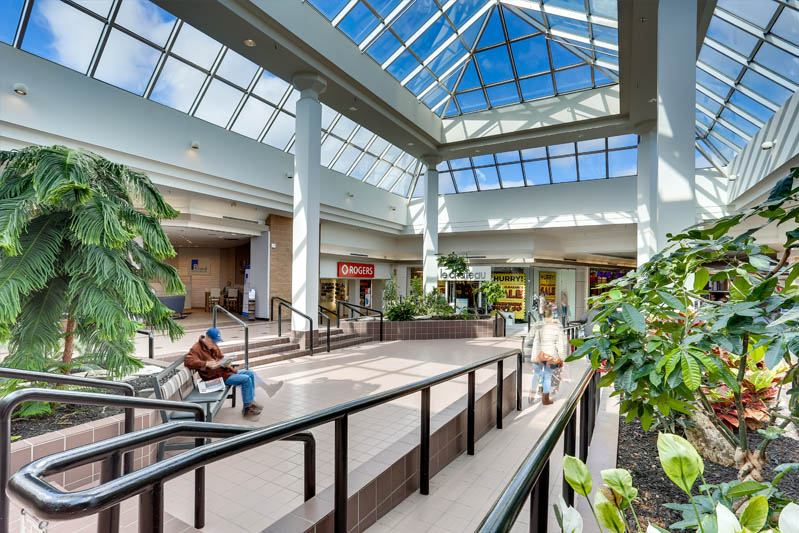 commercial real estate photography showing an open atrium space