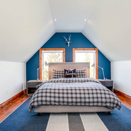 Colorful bedroom photography for real estate