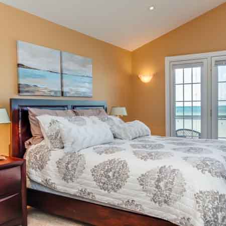 Bedroom with a view on Georgian Bay